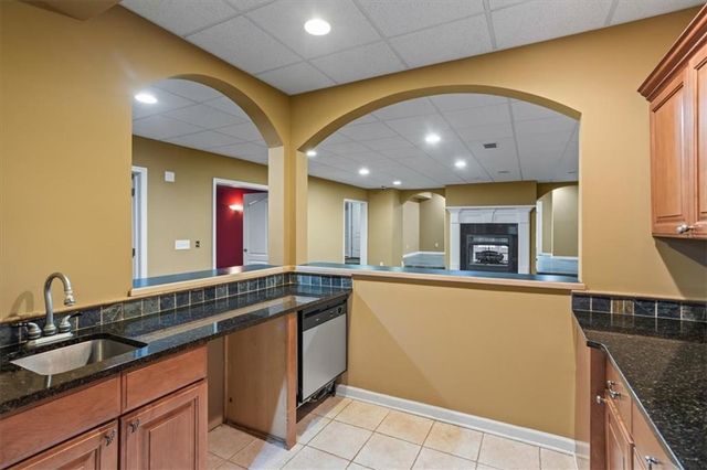 2068 Coolidge Way NW, Acworth, GA 30101