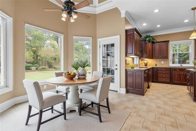 2068 Coolidge Way NW, Acworth, GA 30101