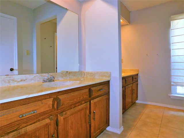 2716 Mill Pond Road, Denton, TX 76209