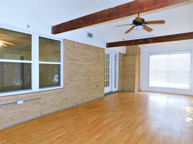 2716 Mill Pond Road, Denton, TX 76209