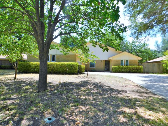 2716 Mill Pond Road, Denton, TX 76209