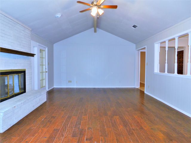 2716 Mill Pond Road, Denton, TX 76209