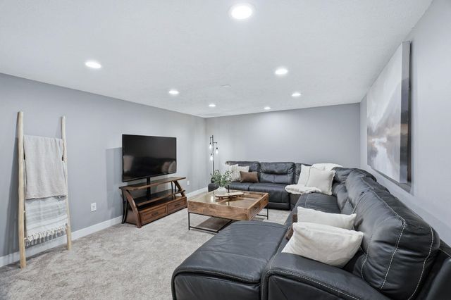 5723 S Ferrall St, Spokane, WA 99223