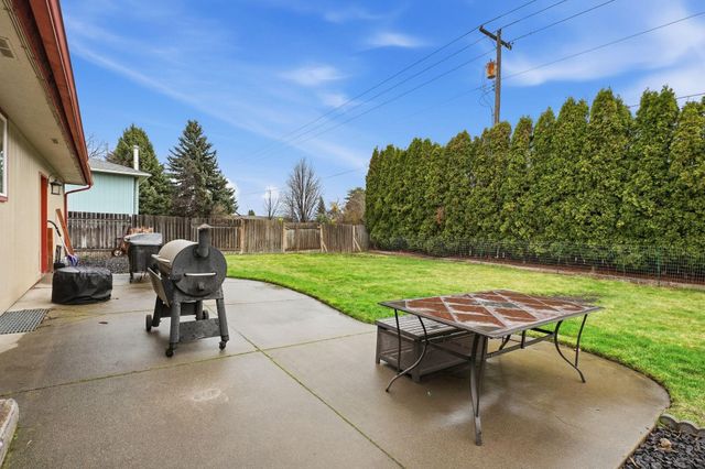5723 S Ferrall St, Spokane, WA 99223