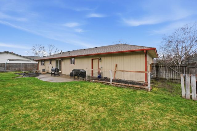 5723 S Ferrall St, Spokane, WA 99223
