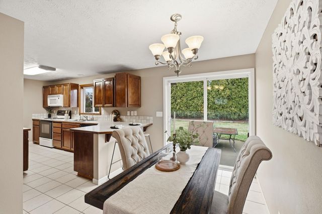 5723 S Ferrall St, Spokane, WA 99223