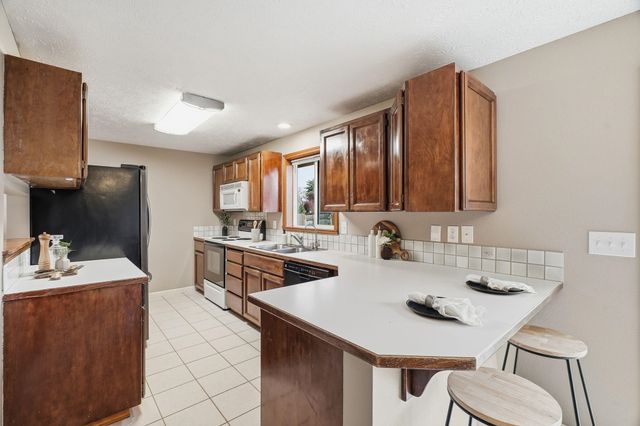 5723 S Ferrall St, Spokane, WA 99223