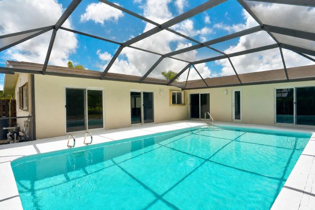 7715 SAINT ANDREWS Road, Lake Worth, FL 33467