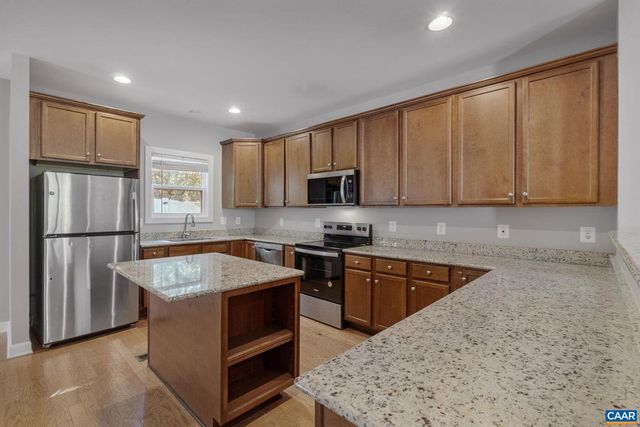 1610 KEMPTON PL, Charlottesville, VA 22911