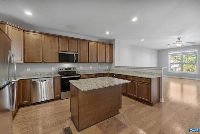 1610 KEMPTON PL, Charlottesville, VA 22911