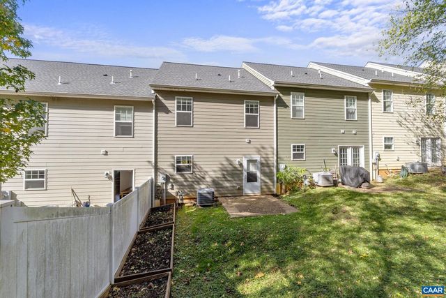 1610 KEMPTON PL, Charlottesville, VA 22911