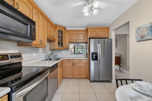 2991 NW 46th Avenue 210, Lauderdale Lakes, FL 33313