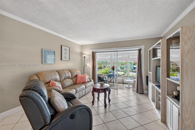 2991 NW 46th Avenue 210, Lauderdale Lakes, FL 33313