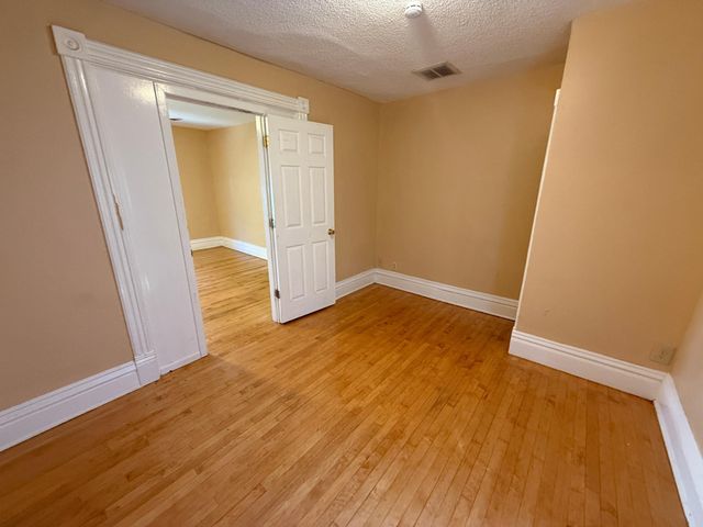 1178 Jessie Street, Saint Paul, MN 55130