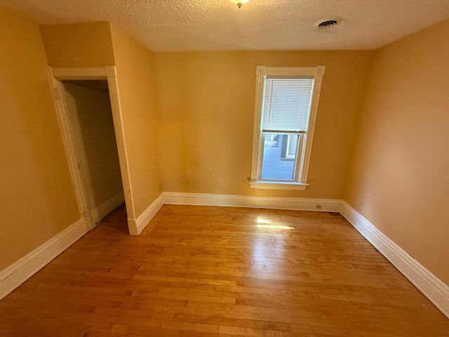 1178 Jessie Street, Saint Paul, MN 55130