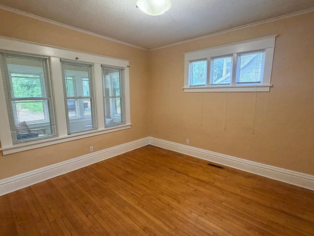 1178 Jessie Street, Saint Paul, MN 55130