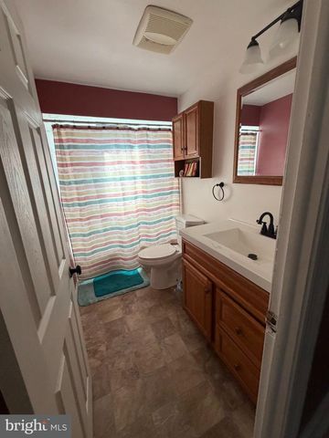1344 FORREST ST, Marcus Hook, PA 19061