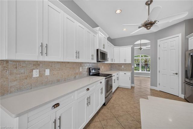 5672 Whispering Willow WAY, Fort Myers, FL 33908