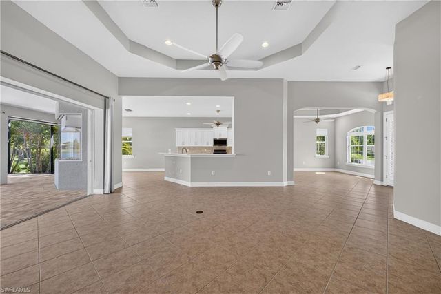 5672 Whispering Willow WAY, Fort Myers, FL 33908
