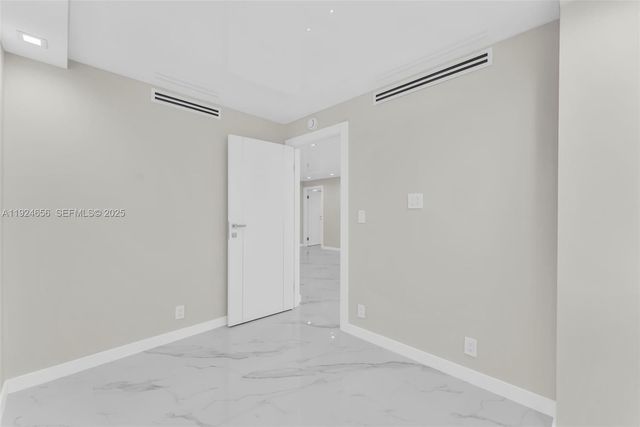 251 174th Street 1414, Sunny Isles Beach, FL 33160