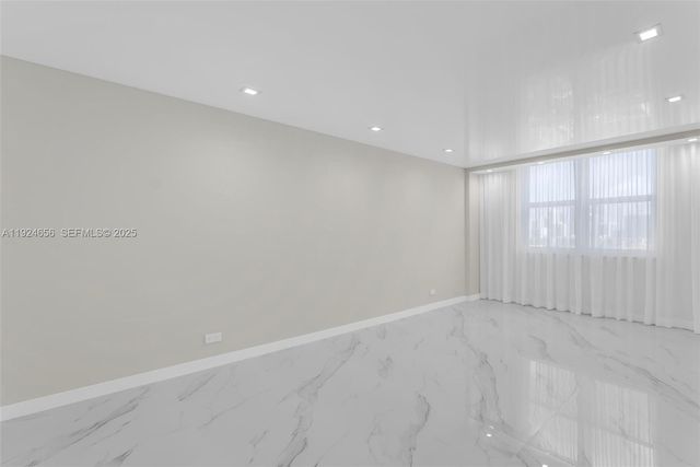 251 174th Street 1414, Sunny Isles Beach, FL 33160