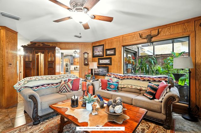 58 Fairway Oaks Boulevard, Abilene, TX 79606