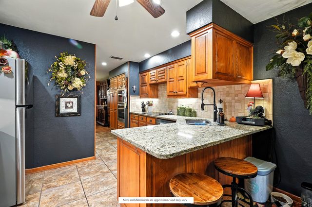 58 Fairway Oaks Boulevard, Abilene, TX 79606