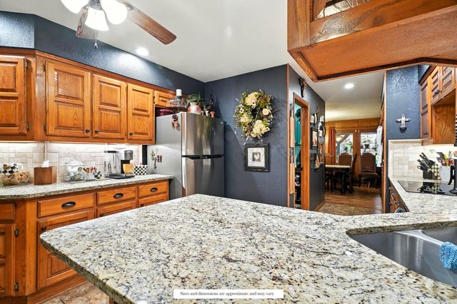 58 Fairway Oaks Boulevard, Abilene, TX 79606