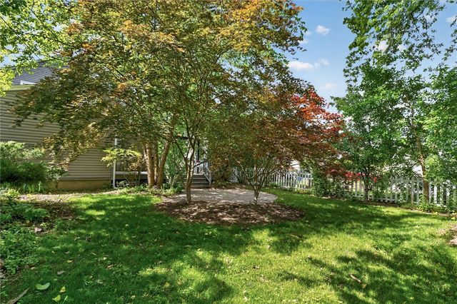 464 Harwick Road, Irondequoit, NY 14609