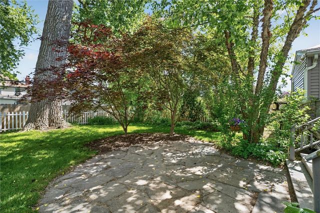 464 Harwick Road, Irondequoit, NY 14609