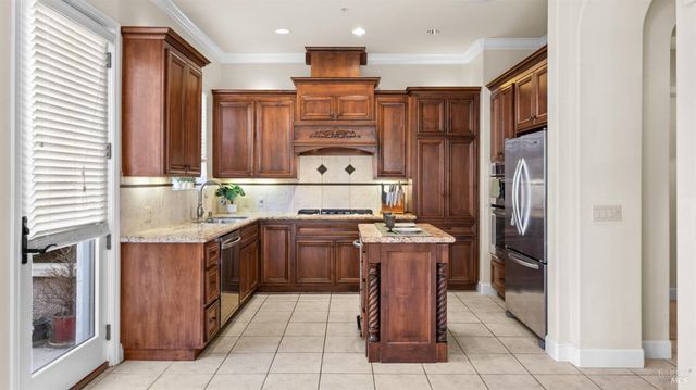 1117 Symphony Way, Vallejo, CA 94591