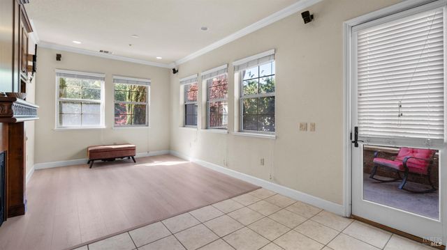 1117 Symphony Way, Vallejo, CA 94591