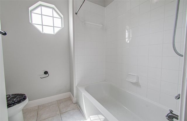 1463 Springrock Lane A, Houston, TX 77055