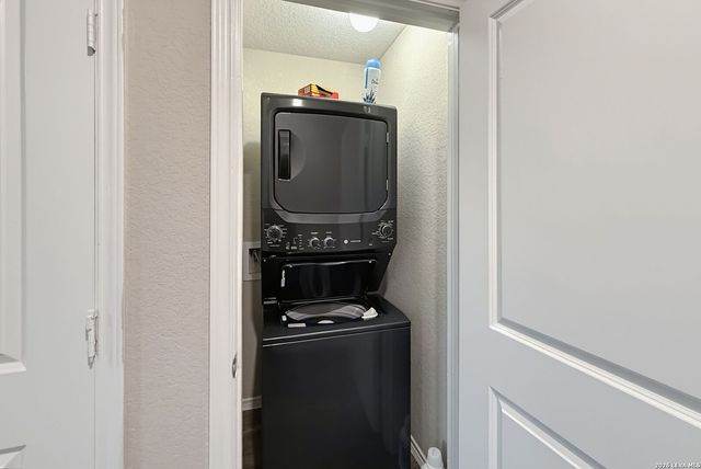 7807 NOPALITOS CV, San Antonio, TX 78239