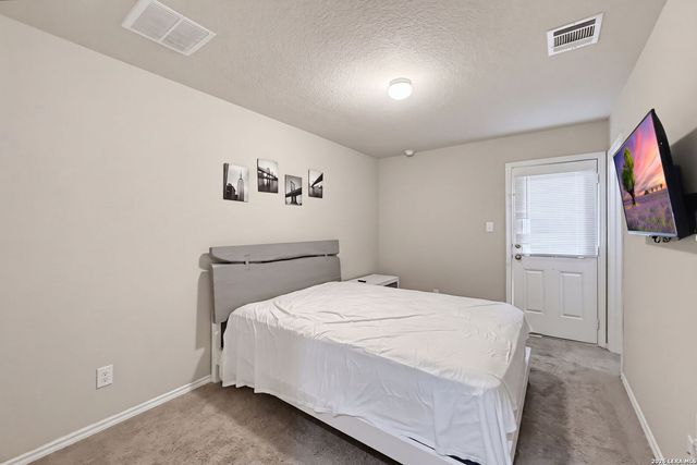 7807 NOPALITOS CV, San Antonio, TX 78239
