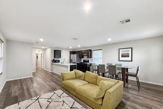 7807 NOPALITOS CV, San Antonio, TX 78239