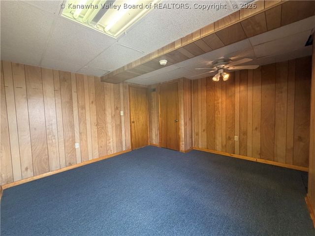 113 Oakwood Road, Charleston, WV 25314