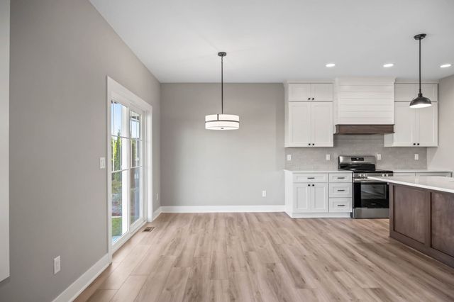 302 SW 16th Street, Ankeny, IA 50023