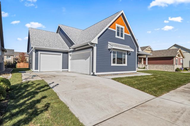 302 SW 16th Street, Ankeny, IA 50023
