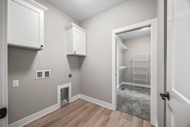 302 SW 16th Street, Ankeny, IA 50023