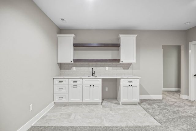 302 SW 16th Street, Ankeny, IA 50023