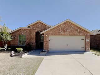 1025 Prairie Heights Drive, Fort Worth, TX 76108