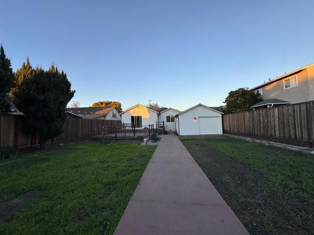 37029 Olive Street, Newark, CA 94560