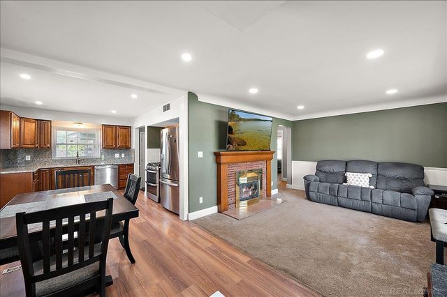 20221 E 11 Mile Road, St Clair Shores, MI 48081