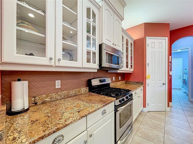 609 VINTAGE WAY, Brandon, FL 33511