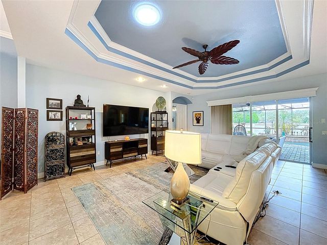 609 VINTAGE WAY, Brandon, FL 33511