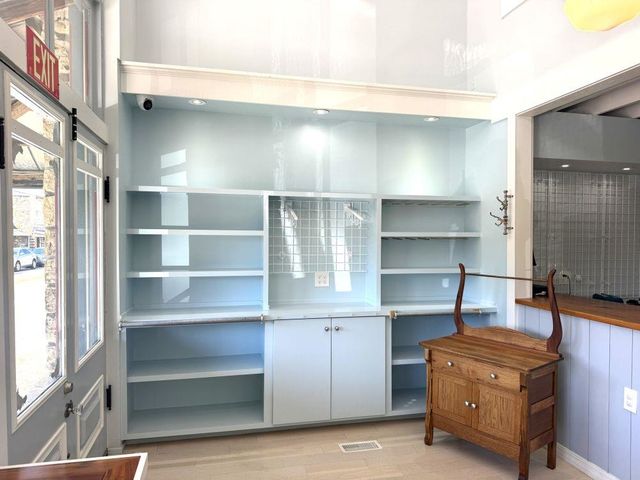 200 E Main Street, Hardy, AR 72542