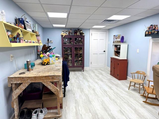 200 E Main Street, Hardy, AR 72542