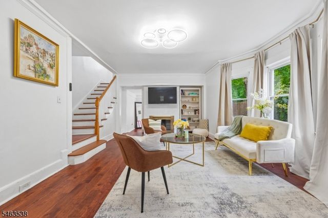 20 Ridgeview Ave, West Orange Twp., NJ 07052