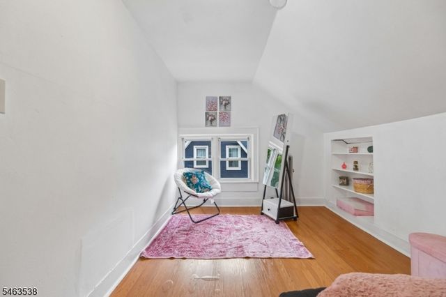 20 Ridgeview Ave, West Orange Twp., NJ 07052